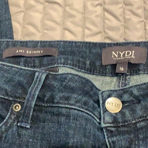 NYDJ AMI Skinny Jeans - Picture 4 of 6